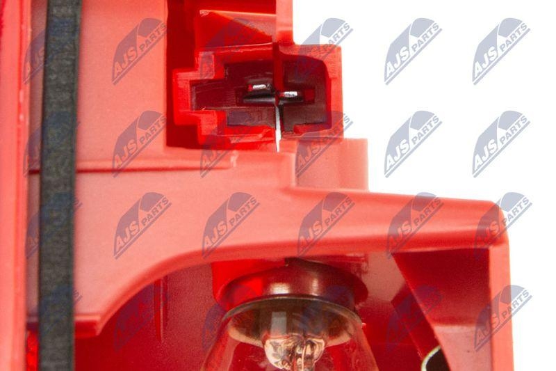 Lampa frana suplimentara Opel Movano 1998-2010, Nissan Interstar 2002-2010, Renault Master 1998-2010; 6351AR; NTY, aftermarket