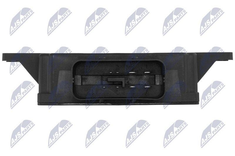 Modul convertor tensiune Mazda 2 2014-, 3 2013-, 6 2012-, Cx3 2015-, Cx5 2011-; PE03-18-572; NTY, aftermarket