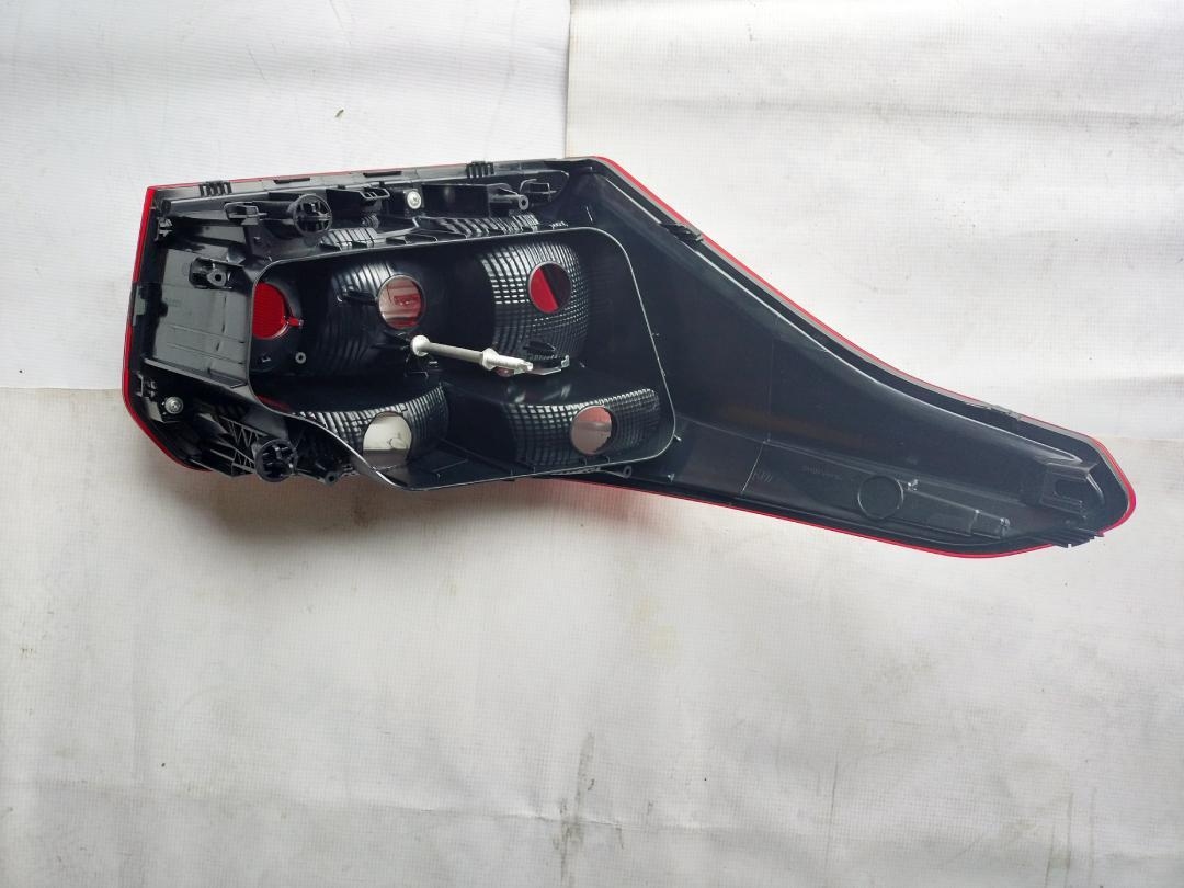 Stop spate, lampa Citroen C-Elysee, 01.2017-, montare spate, dreapta, P21/5W+P21W+PY21W+W16W; fara soclu bec; DEPO -RUPT LA COLT