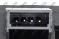 Comutator clapeta portbagaj Audi A3 2009-, A6 2005-, A6 Allroad Quattro 2007-, Q7 2007-, Rs3 2011-, Rs6 2008-; capac iluminare numar; 4L08275743FZ; NTY, aftermarket