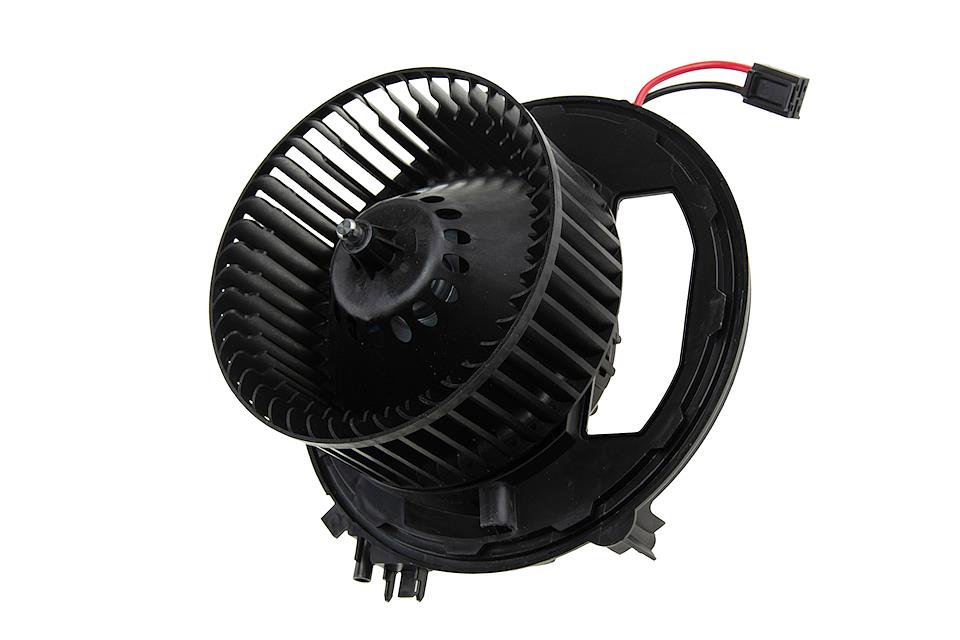 Ventilator habitaclu Audi A3 2012-, Q2 2016-, Seat Leon 2012-, Skoda Octavia 3 2012-, Vw Golf 7 2012-, Passat B8 2014-, NTY EWN-AU-006