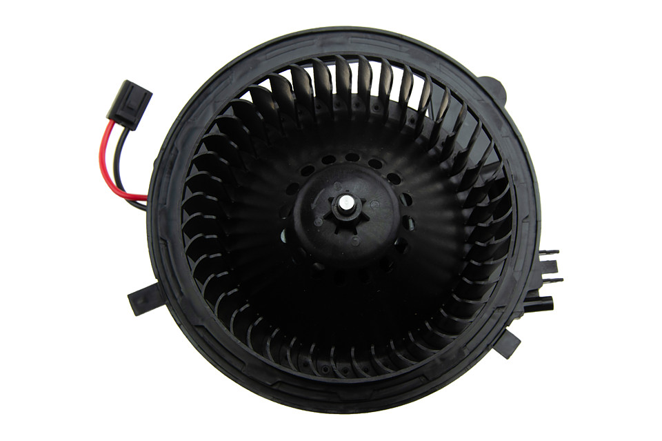 Ventilator habitaclu Audi A3 2012-, Q2 2016-, Seat Leon 2012-, Skoda Octavia 3 2012-, Vw Golf 7 2012-, Passat B8 2014-, NTY EWN-AU-006