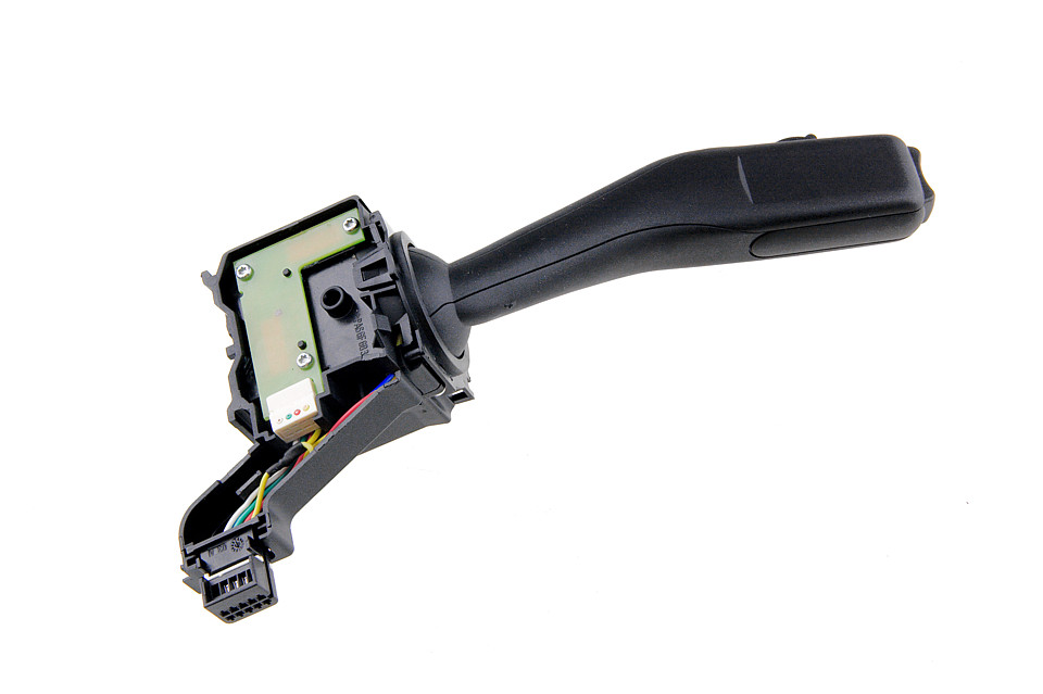 Maneta semnalizare, comutator lumini Skoda Octavia 2 2004- Superb 2 2008-, Vw Golf 5 2003-, Tiguan 2007-, Cu Functia De Semnalizare, Sistem De Control Automat Al Vitezei, Cu Functi, NTY EPE-VW-003