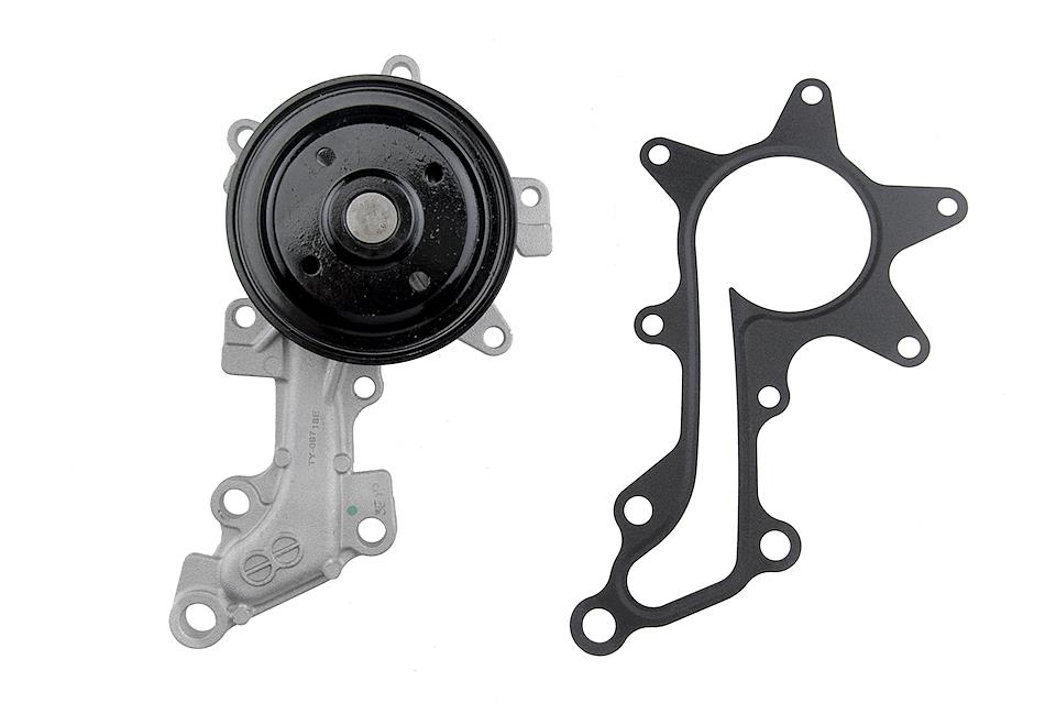Pompa apa Toyota Yaris 1.33 2009-, Auris 1.33 2009-, Corolla 1.33 2009-, Urban Cruiser 1.33 2009-, Subaru Trezia 1.33 2011-, 16100-80004