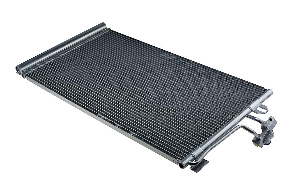 Condensator climatizare, Radiator clima Viano W 639 (2003-) 2.0 Cdi, Vito 2 W 639 (2003-) 109 Cdi (Cu Uscator), NTY CCS-ME-037