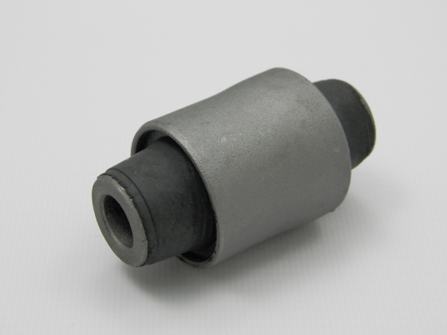 Suport trapez cauciuc-metal Chrysler Sebring 2001-, Mitsubishi Galant 1992-, Eclipse 1995-, Spate, MB864741