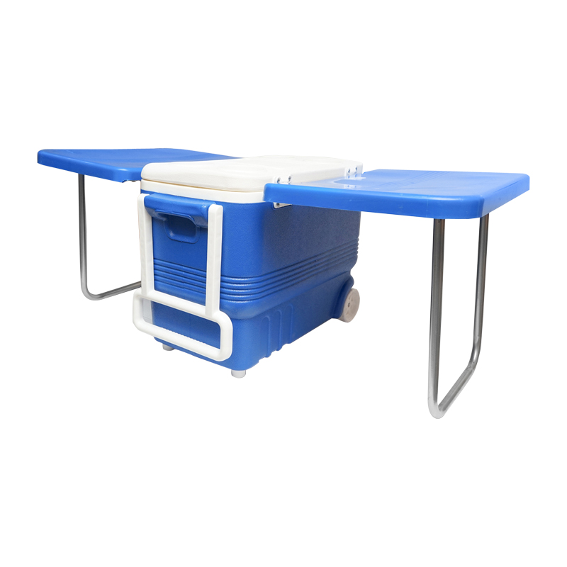 Lada frigorifica pentru picnic 45L albastra cu masa si 2 scaune 610x405x445mm Breckner Germany