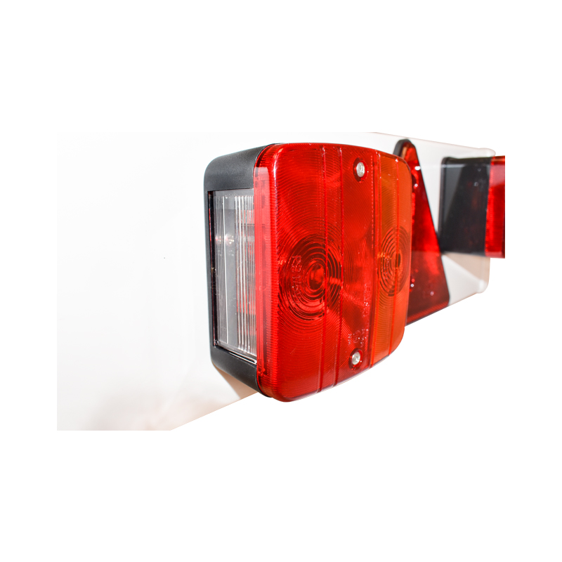 Bara remorca 1220mm, 2x lampa, 1x lampa ceata, 2x triunghi reflectorizant, cablu 6m si priza 7 pini 12V