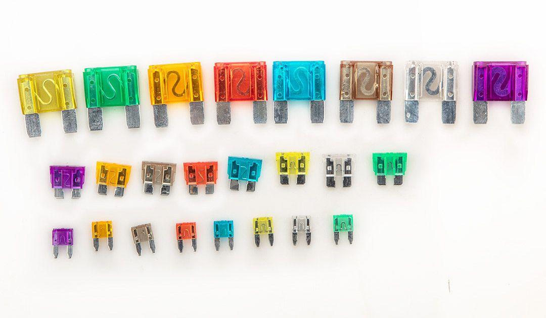Set sigurante auto 88 buc 11-993