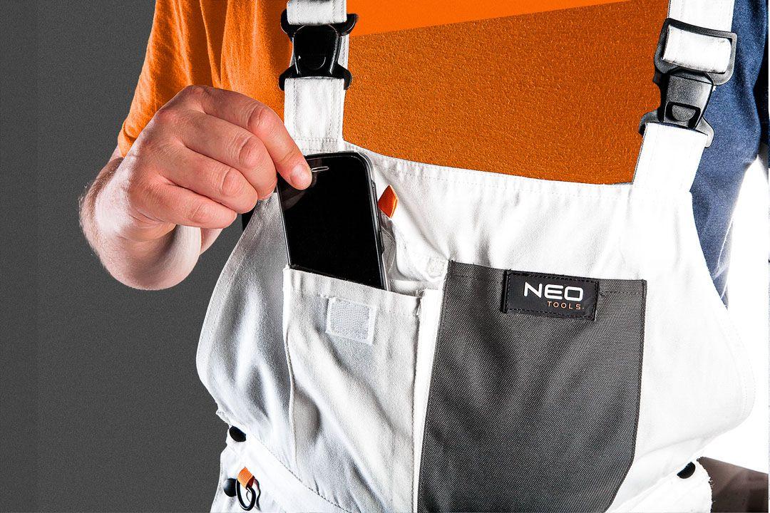 Pantaloni cu bretele, albi, marimea XL/56 81-140-XL