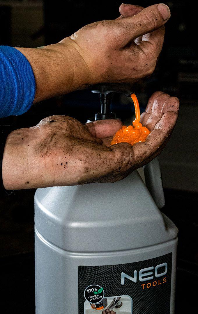 Pasta pentru indepartarea murdariei persistente de pe maini - gel portocaliu, recipient 4 litri cu pompa 10-402