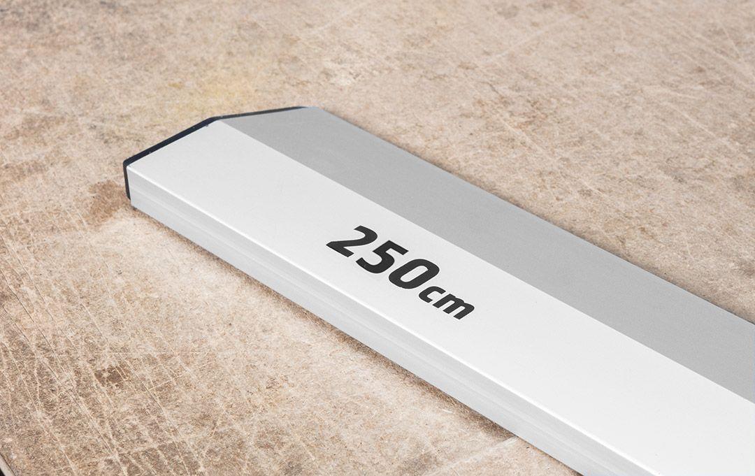 Dreptar 250 cm, trapezoidal 72-554