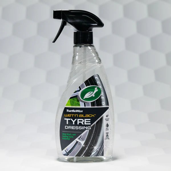 Solutie intretinere si luciu anvelope, aspect umed Turtle Wax Wet N Black 500ml