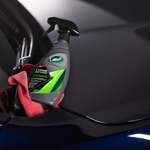 Solutie tratare vopsea cu ceara ceramica Turtle Wax 53353 Hybrid Solutions Ceramic Wax Coating 500ml