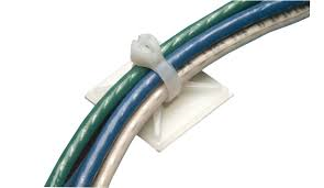 Suport adeziv 28x28mm pentru fasete colier plastic 1 buc