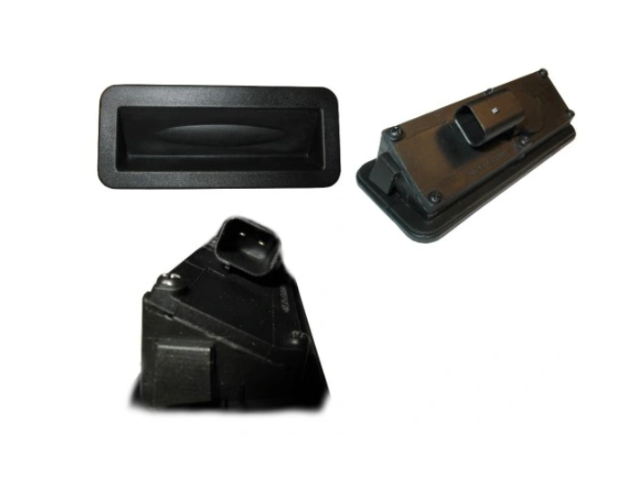 Maner haion cu comutator Ford C-Max (C214), 06.2007-12.2010; Focus C-Max (C214), 10.2003-06.2007; Focus Ii (Da_), 2004-12.2010; Galaxy (Wa6), 05.2006-2015; Kuga (Dm2), 03.2008-03.2013; Mondeo (Ba7), 03.2007-2015; S-Max (Wa6), 05.2006-2015