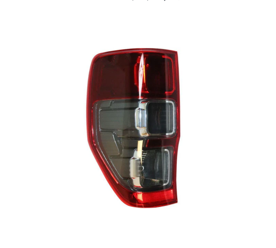Stop spate, lampa Ford Ranger, 04.2011-05.2016, model: Wildtrak, montare spate, stanga, cu lampa ceata spate; W21/5W+W21W+WY21W; rama cromata, rama neagra; cu locas bec; RapidAuto