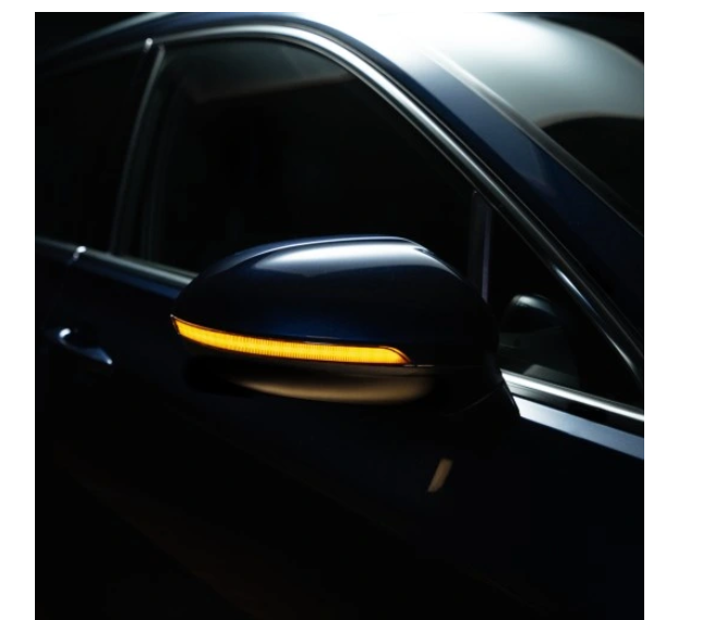 Lampa semnalizare oglinda Volkswagen Arteon, 06.2017-; Golf Viii, 11.2019-; Id.3, 11.2019-; Passat (B8), 08.2014-; Cupra Born, 11.2021-, fata, stanga+dreapta, semnalizare dinamica; Tip=White Edition; LED; alb, transparent; 2700K; OSRAM