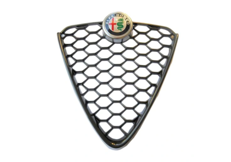 Grila radiator Alfa Romeo Giulia, 09.2016-, montare fata, Negru lucios, OE