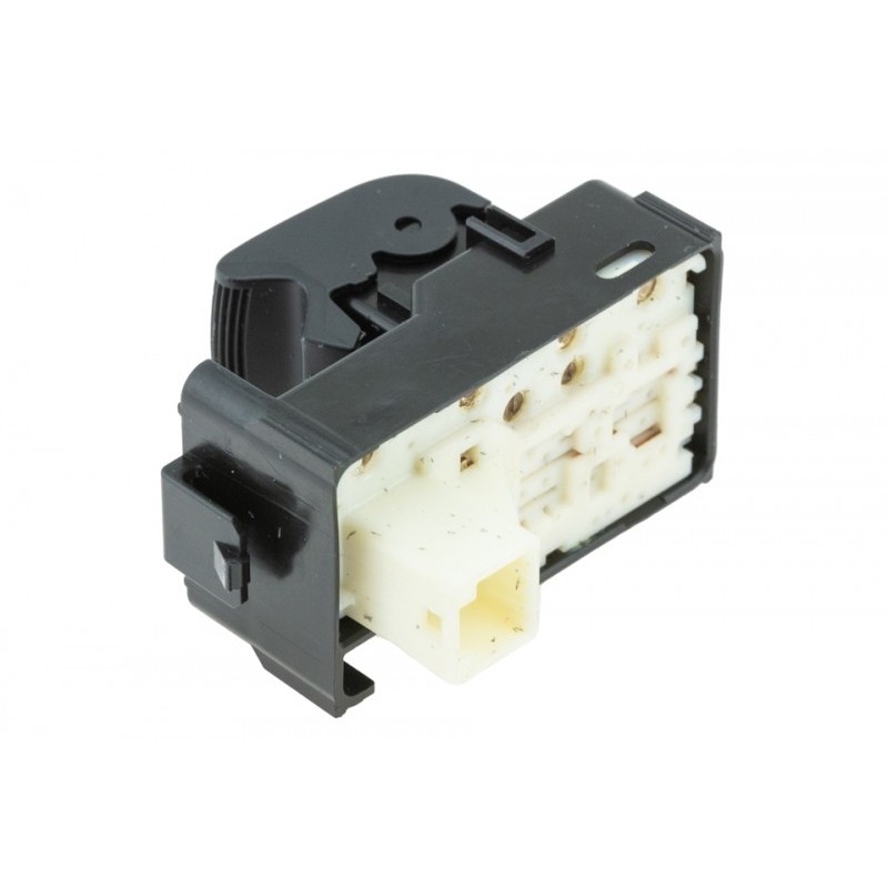 Comutator macara geam Toyota Camry 2006-, Camry 2011-, Land Cruiser 2007-, Land Cruiser Prado 2009-, Iq 2012-, Prius 2009-, Prius 2012-, Prius Plus 2012-, Lexus Ct200h 2010-, 84810-33120