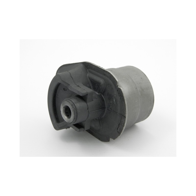 Bucsa punte spate cauciuc-metal Toyota Corolla Ce120, Nze120 2000-2006 , 48725-02230