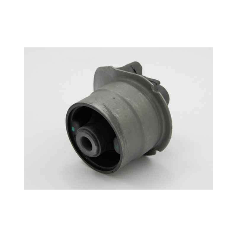 Bucsa punte spate cauciuc-metal Toyota Corolla Ce120, Nze120 2000-2006 , 48725-02230