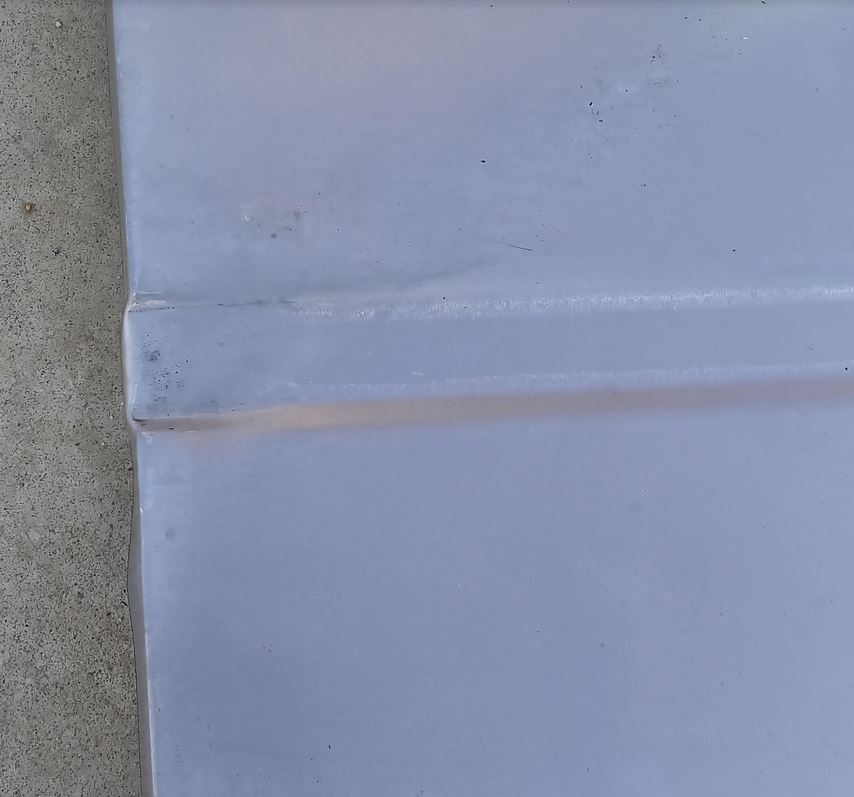 Aripa spate Mercedes Sprinter 1995-2007 ,Vw. Lt -1996-2005 Partea Stanga, lungime 1940 mm inaltime 740mm - PREZINTA LOVITURI