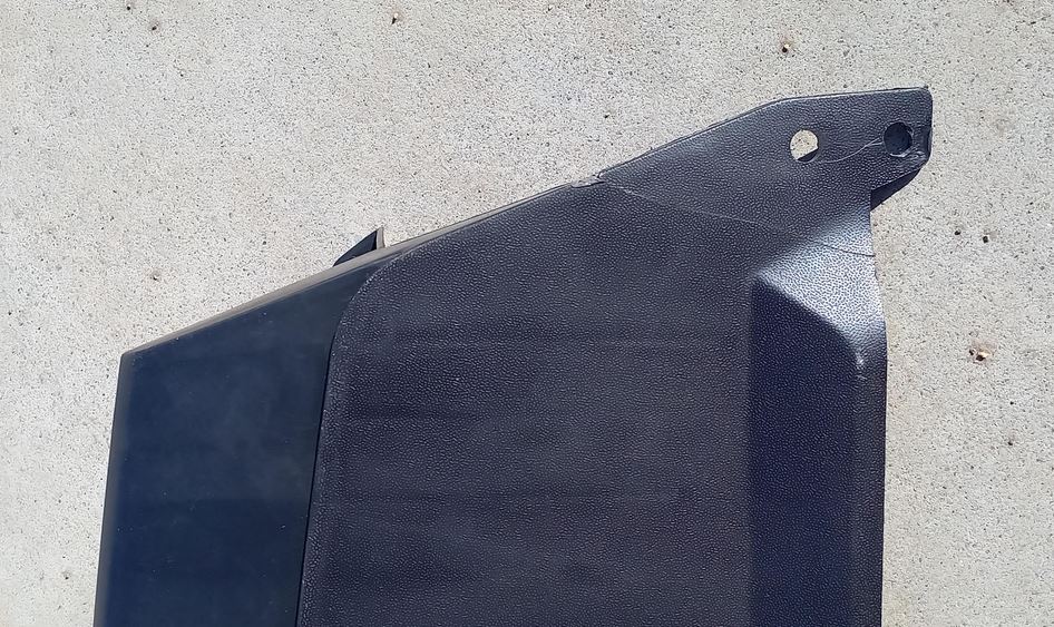 Spoiler bara fata fata Vw Passat Cc (357), 06.2008-02.2012, 3C8807651C9B9 - COLT RUPT SI REPARAT