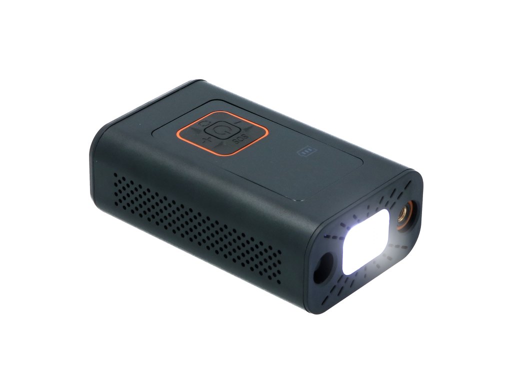 Compresor aer auto compact portabil, Carpoint, 12V, 7,4V; 60W, 150 PSI sau 10,3 bar, cu lanterna
