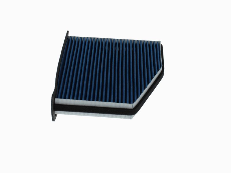 Filtru habitaclu anti-fum Audi A3, A3, Q3 ; Seat Alhambra, Altea, Leon, Toledo 3); Skoda Octavia 2, Superb 2, Yeti ; VW Caddy, Golf 5 6, Jetta, Passat B6 B7, Tiguan, Touran , Filtru carbon activ; cu efect antibacterian, BOSCH