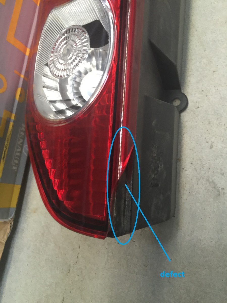 Lampa spate Renault Kangoo 02.2008- , stanga, originala 8200419941 , cu o singura usa (cu defect - vezi foto)