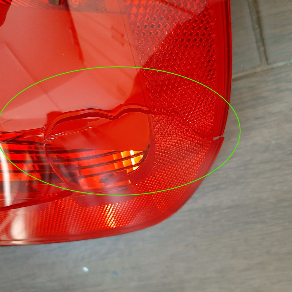 Stop spate lampa Bmw 1 (E82/E88), 03.2011-10.2013 Cabriolet/Coupe, partea Dreapta, tip bec H21W+P21W+PY21W+W16W; fumuriu; cu locas bec; Omologare: ECE, HELLA STICLA STOP SPARTA