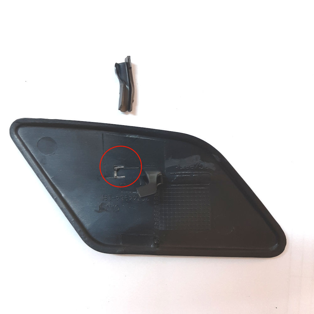 Capac spalator faruri Volvo S40/V50, 04.2007-05.2012, partea Stanga, CLEMA RUPTA
