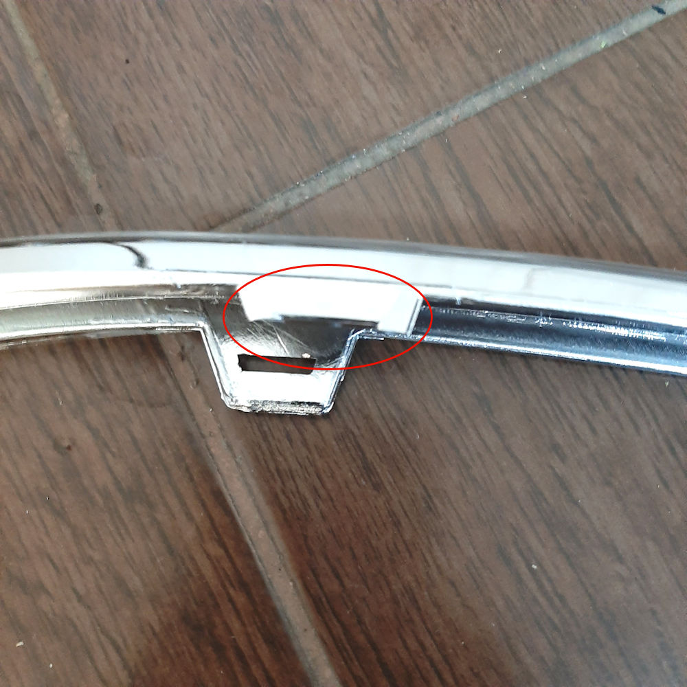 Bandou bara dreapta spate, dreapta Vw Passat (B6 (3c)), 01.2005-07.2010, Sedan, 3C5807460A2ZZ CLEMA RUPTA