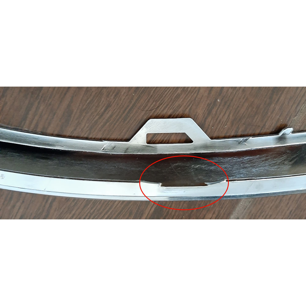 Bandou bara spate Vw CC (358), 11.2011-12.2016, partea dreapta cu crom, 3C8807460B; 3C8807460B3ZZ CLEMA RUPTA