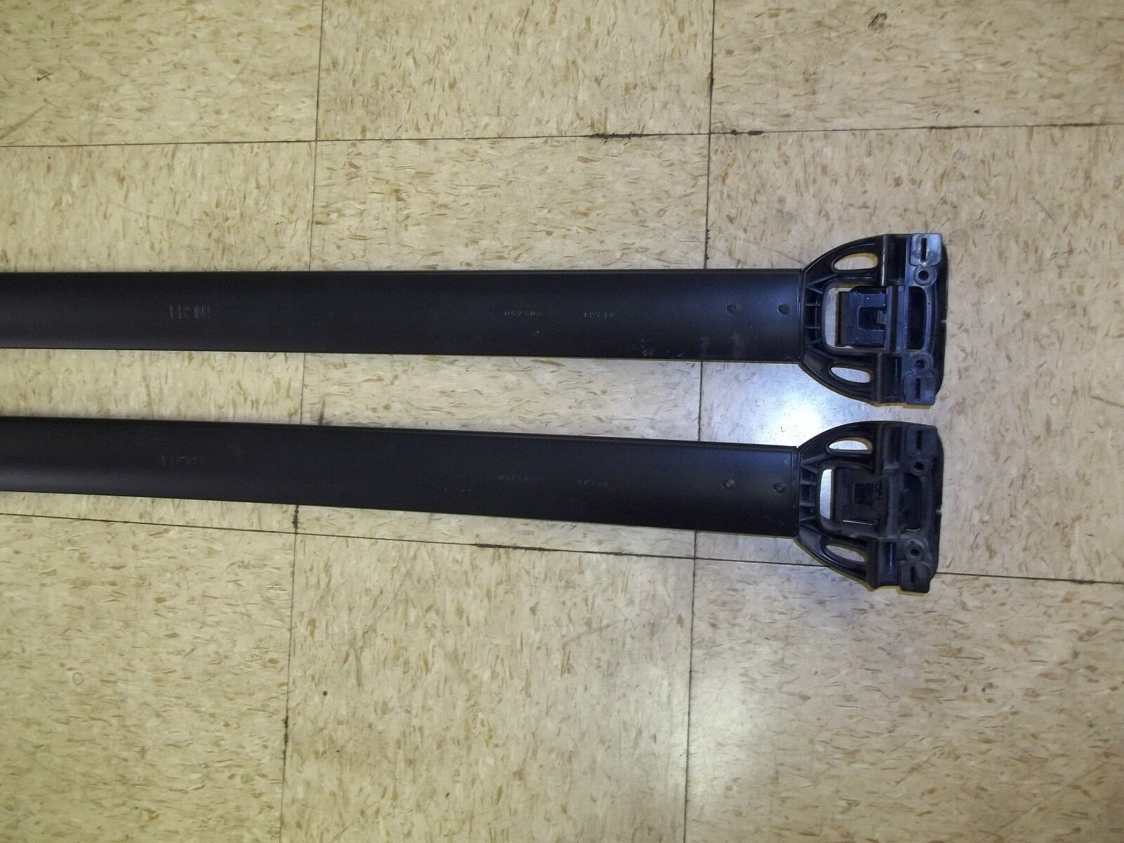 Set 2 bare transversale portbagaj Dodge Caravan si Grand Caravan 2001-2005, 04857261AK Mopar 4857261AK