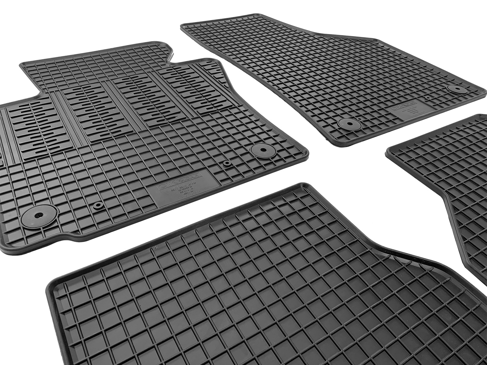 Set covorase auto din cauciuc Seat Leon 2 (1P) 2005-2012; Skoda Octavia 2 (1Z) 2004-2013; VW Golf 5 (1K) 2003-2010, Golf 6 (5K) 2008-2016, Jetta (1K) 2005-2010, Scirocco 2008-2017; Negre