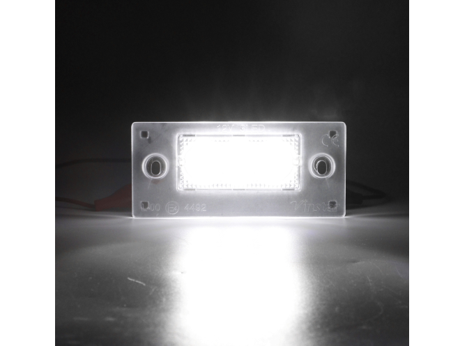 Set 2 buc lampa numar AUDI A3 (8L), 01.2000-04.2003; A4 (B5), 01.1999-09.2001, partea stanga, LED; transparent; TUNING,