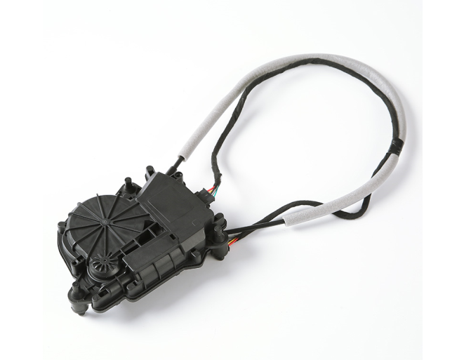 Actuator blocare hayon BMW X4 (G02), 03.2018- pentru vehicule cu functie de inchidere usoara, pentru vehicule cu functie de inchidere usoara,