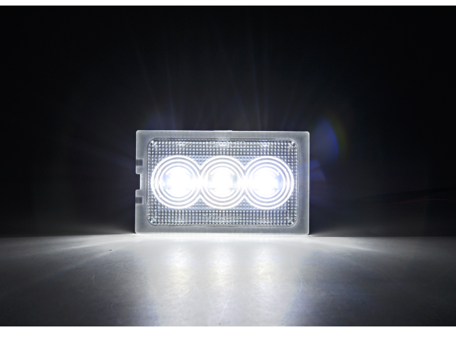 Set 2 buc lampa numar LAND ROVER DISCOVERY III/LR3 (TAA), 04.2004-03.2009; DISCOVERY/LR4 (TAA), 03.2009-12.2016; FREELANDER (FA), 11.2006-2014; RANGE ROVER SPORT (LS), 07.2006-06.2013, partea stanga, LED; TUNING,