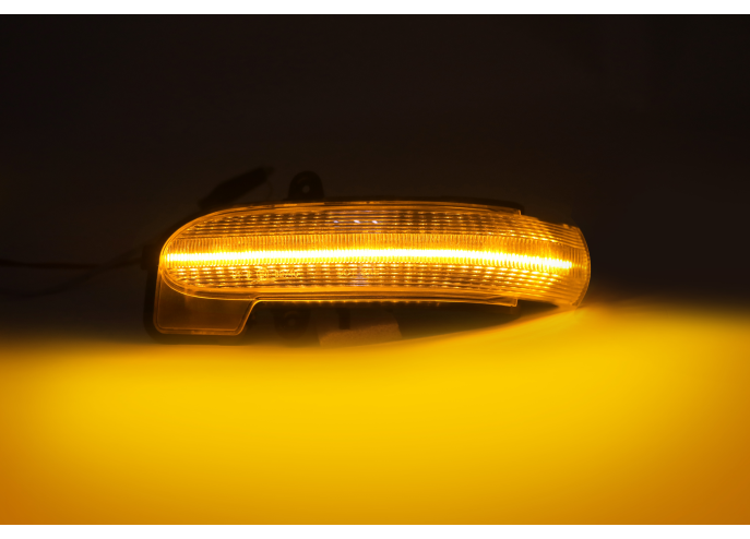 Set lampa semnalizare oglinda MERCEDES Clasa C (W203) 05.2000-03.2007; Clasa C SPORTCOUPE (CL203), 11.2000-05.2008, partea stanga, dynamic indicator; LED; TUNING,