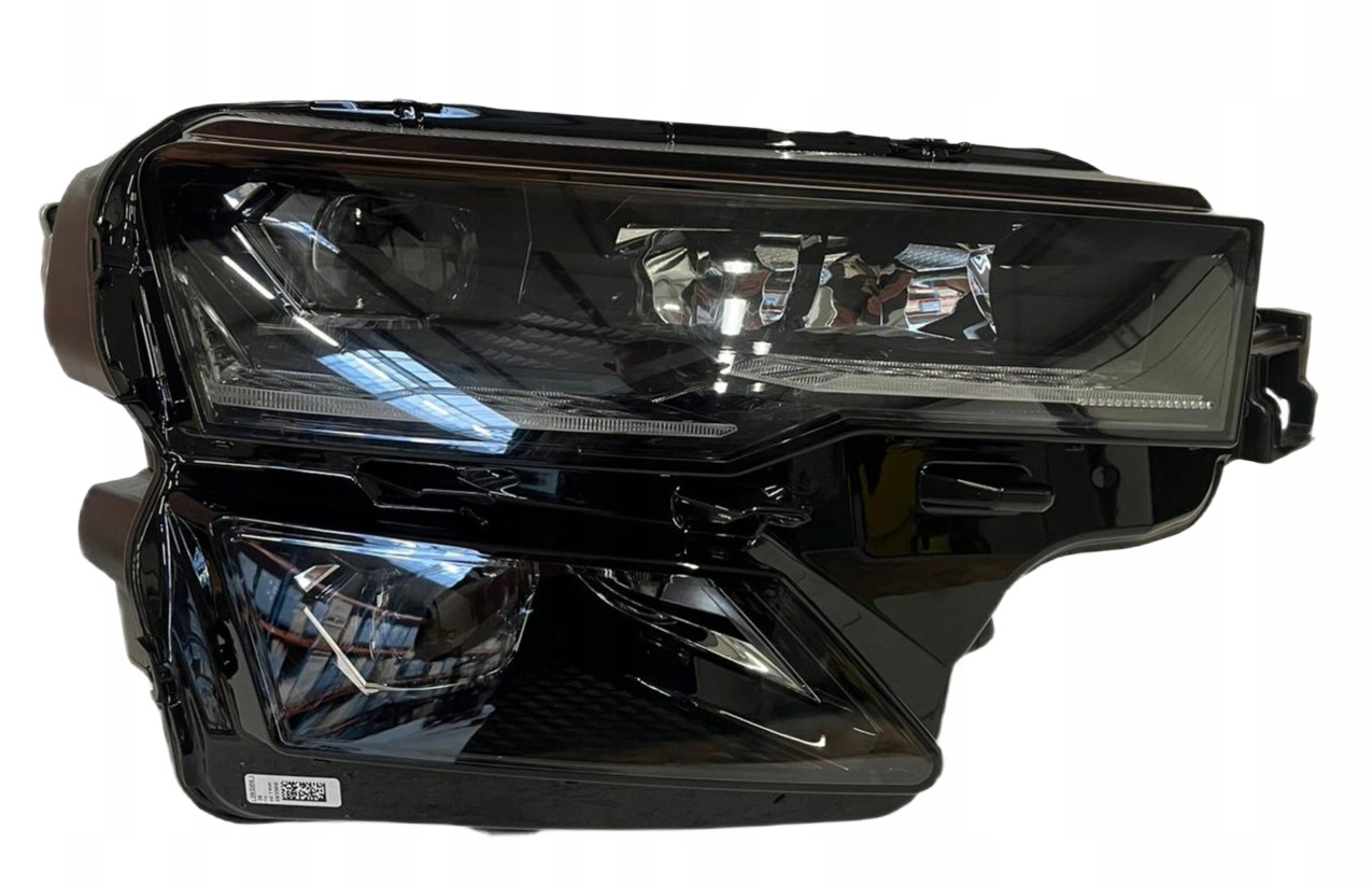 Far SKODA KAROQ, 02.2022-, partea dreapta, original, LED; electrical; fara unitate control LED; LED; fara the Skoda Crystal Lighting mark,