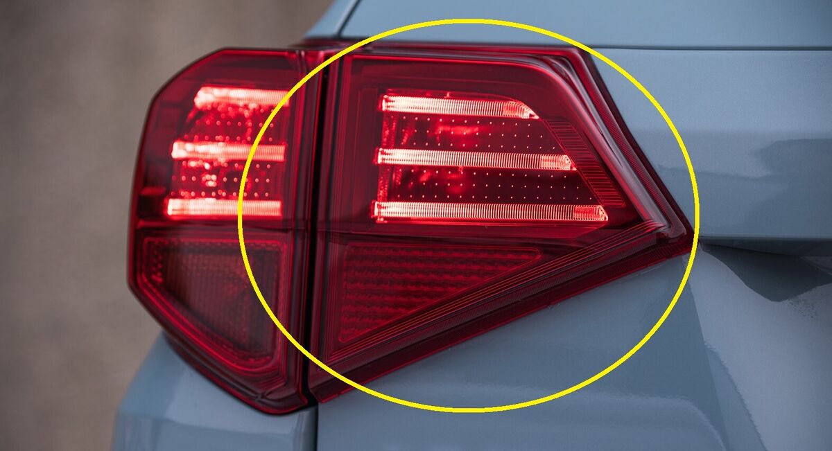 Lampa spate SUZUKI VITARA, 2019-, partea stanga, original, LED; interior,