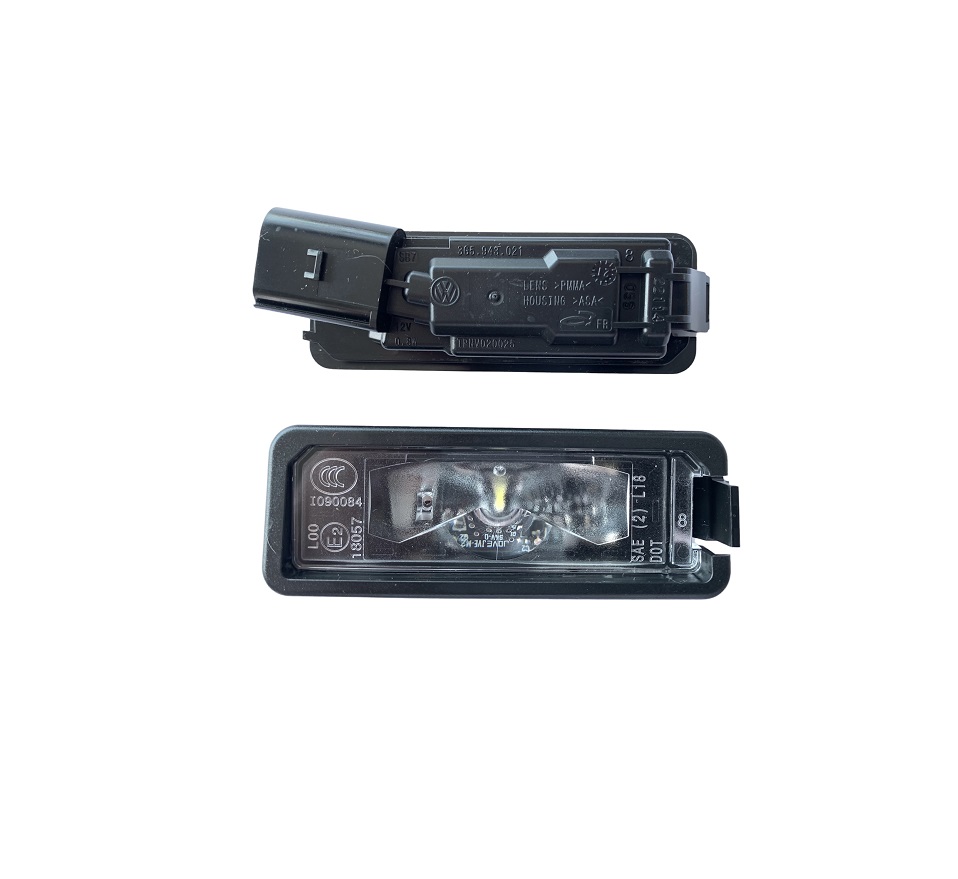 Lampa numar spate AUDI Q8 (4M); CUPRA Born; SEAT Ibiza, Leon (5F/KL); VW Arteon, Golf VII/VIII, ID.3, Passat (B8), Polo, T-Roc, Up!, stanga=dreapta, original, LED,