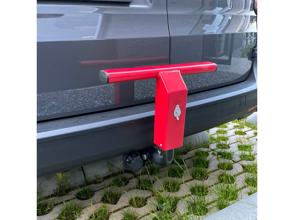 Blocaj deschidere usi spate pentru masini tip Van, Dube, cu fixare pe carligul de remorcare, Bara antifurt Matador pentru Mercedes Vito, Sprinter, VW Transporter, Crafter , LT, Renault Trafic, Opel Vivaro, Movano, Ford Transit, Carpoint
