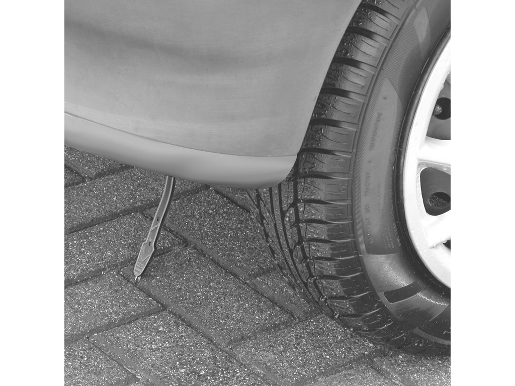 Banda antistatica auto Carpoint cauciucata 45cm , 1 buc.