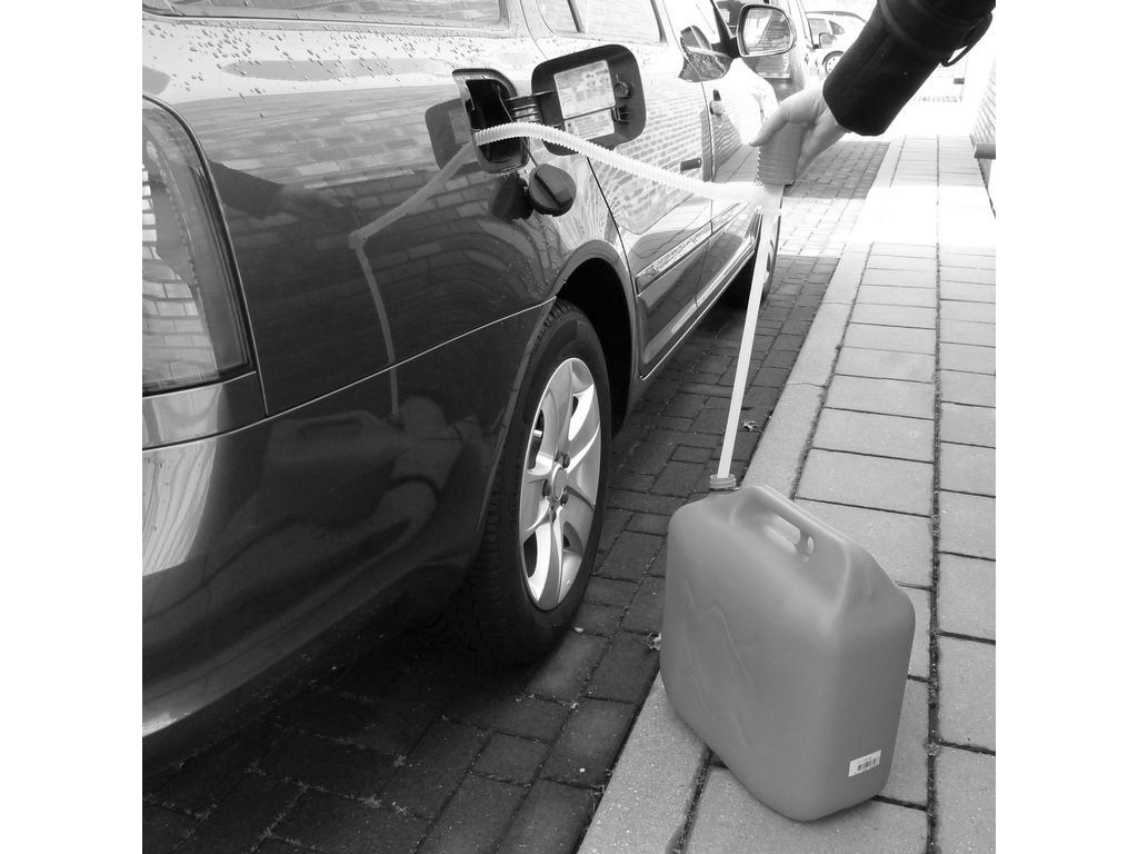 Furtun pentru transfer lichide Carpoint cu pompa , furtun de 60 cm