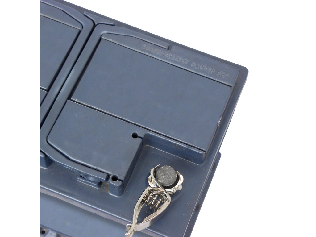 Set 2 borne baterie auto Carpoint 12V 25A , cleste pentru utilizare auto si marina