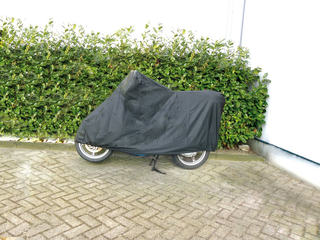 Prelata scooter husa protectie motorete scutere 203x89x120 cm , material PVC cu geam pentru numarul de inmatriculare