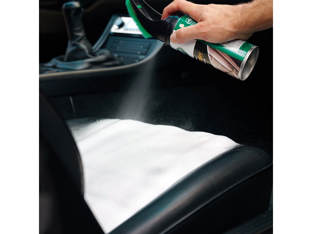 Spray curatare si intretinere tapiterie cu perie Turtle Wax Power Out Upholstery 400ml